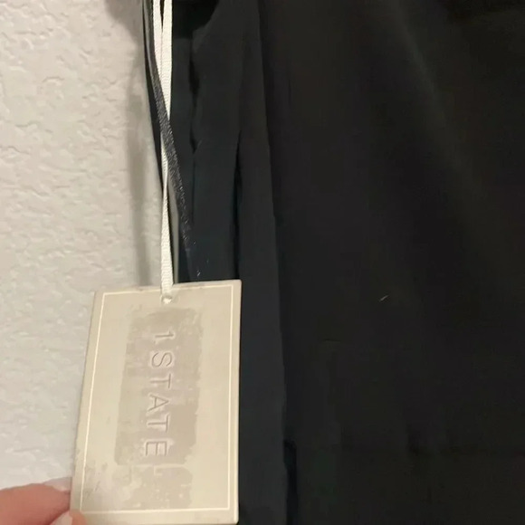 NWT black jumpsuit size medium - Picture 5 of 9